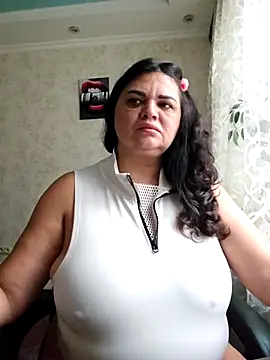 Snapshot of littleRikka chatting on 10, 10, 2025 littleRikka online show from 10, 10, 2025