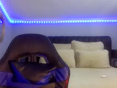 BOOTYBANGER24xx online show from 12, 9, 2025