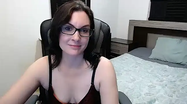 DesreRose online show from 10, 12, 2024