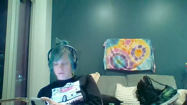 Snapshot of TheDaisyChaos chatting on 17, 12, 2025 TheDaisyChaos online show from 17, 12, 2025