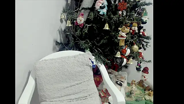 Snapshot of lizztaylor535 chatting on 13, 12, 2024 lizztaylor535 online show from 13, 12, 2024