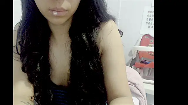 Snapshot of lizztaylor535 chatting on 3, 3, 2025 lizztaylor535 online show from 3, 3, 2025