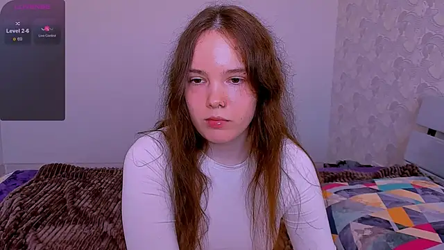 Janie JJ Curvie online show from 18, 4, 2026