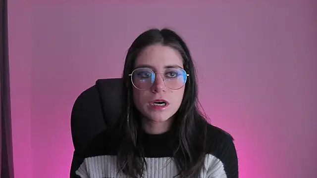 HazelKush online show from 14, 10, 2025