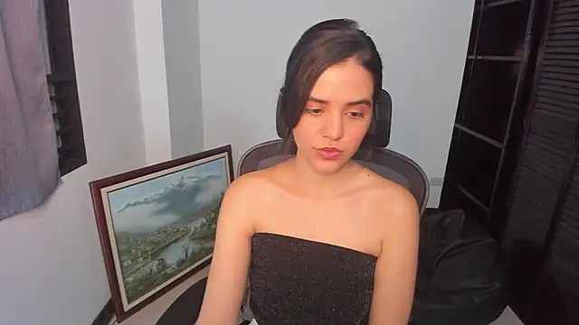 mia collins x online show from 3, 10, 2025