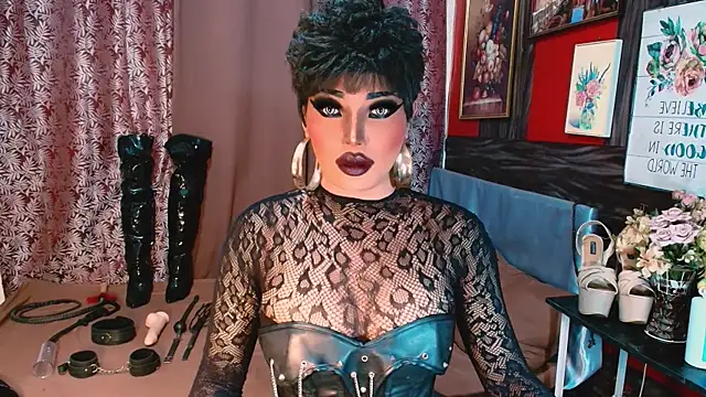 Snapshot of trixxielicious chatting on 2, 5, 2026 trixxielicious online show from 2, 5, 2026