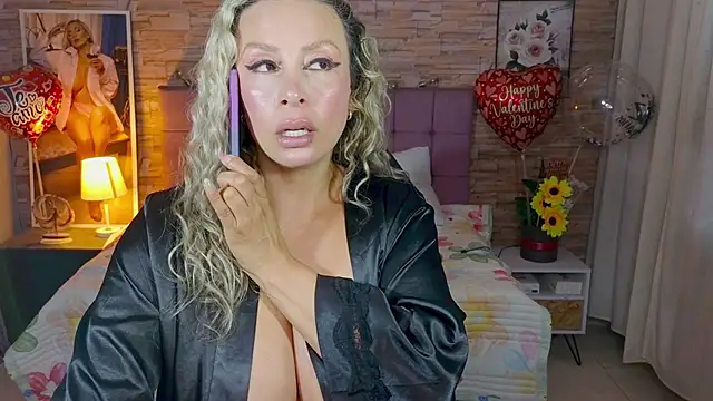 katalinahell2 online show from 13, 3, 2026