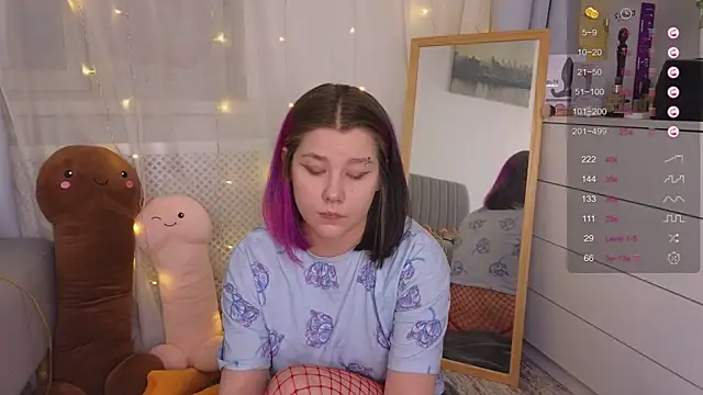 Mira Falls online show from 22, 1, 2025