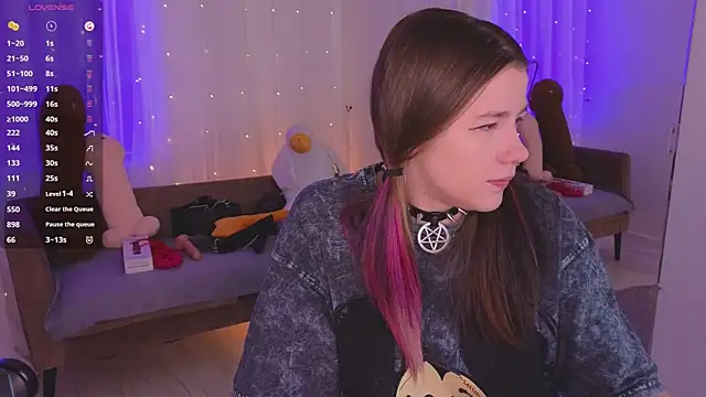 Mira Falls online show from 21, 3, 2026