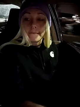 Snapshot of Babii_Nova chatting on 27, 12, 2024 Babii Nova online show from 27, 12, 2024