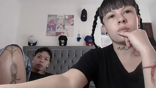 dulce maria x online show from 25, 1, 2025