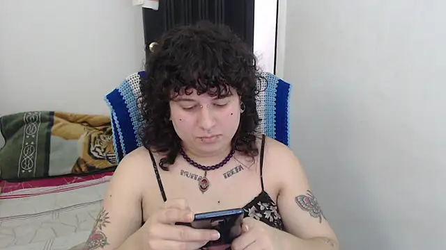 Smoke trip Alicia online show from 6, 2, 2026