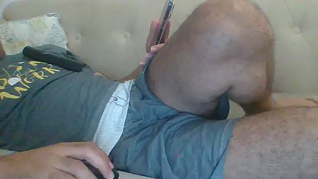 Snapshot of egyman2017 chatting on 12, 9, 2025 egyman2017 online show from 12, 9, 2025