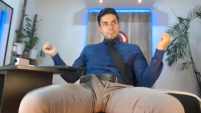 Andrew 4  online show from 28, 5, 2026