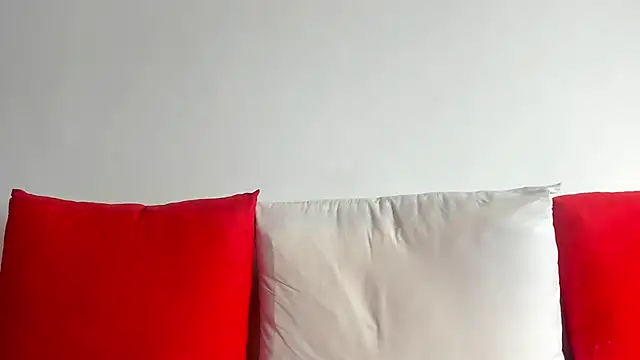 cute angel95 online show from 18, 3, 2026