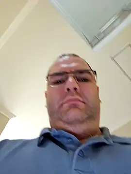 Andrew1900529 online show from 7, 3, 2025