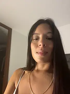 kamivolkano online show from 7, 10, 2025