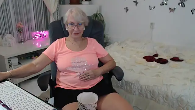 Ghertrude52 online show from 26, 9, 2025