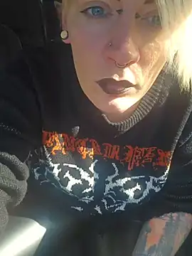 PinkTheHawk online show from 1, 11, 2025