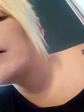 PinkTheHawk online show from 7, 3, 2026