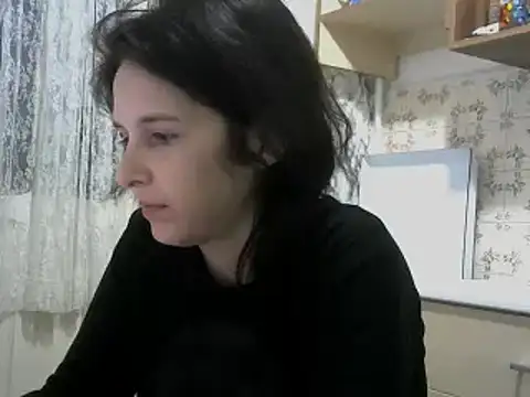 SexxyLety online show from 5, 3, 2025