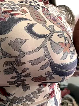 emma tour online show from 15, 11, 2025