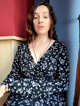 EvaXOAir online show from 17, 12, 2024