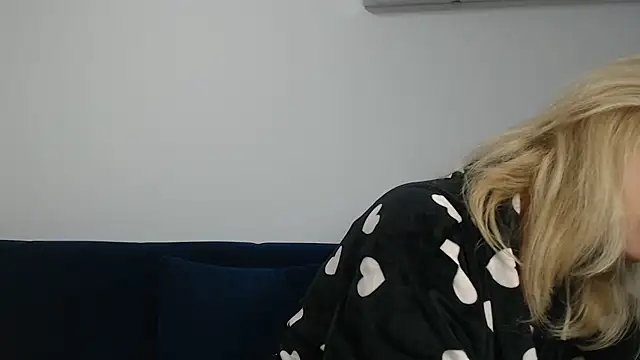 MysticCreature online show from 3, 11, 2025