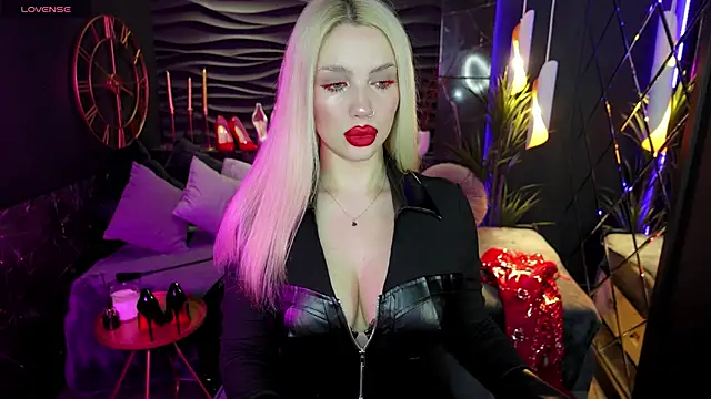 MistressDarsy online show from 22, 12, 2024