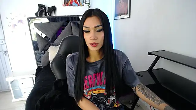 Salo hot04 online show from 4, 10, 2025