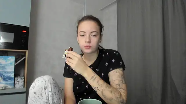 why again me online show from 13, 11, 2025