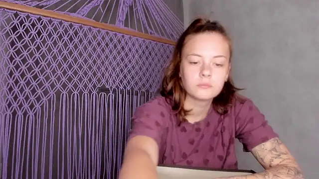 Snapshot of why_again_me chatting on 2, 6, 2026 why again me online show from 2, 6, 2026