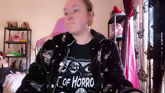 kisicaxx online show from 9, 2, 2026