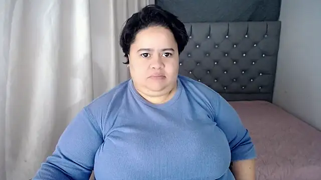 Snapshot of hotlesby4uxxx chatting on 28, 12, 2024 hotlesby4uxxx online show from 28, 12, 2024