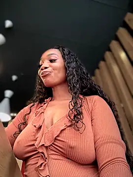   Nessa   online show from 12, 9, 2025