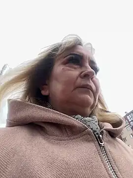 Irina2909xh online show from 13, 3, 2025