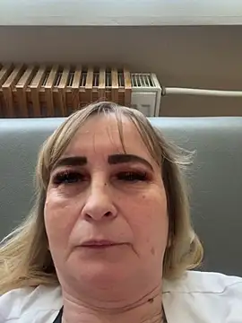 Irina2909xh online show from 19, 3, 2025