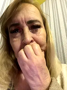 Irina2909xh online show from 30, 10, 2025