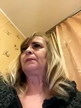 Irina2909xh online show from 4, 11, 2025