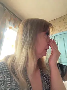 Irina2909xh online show from 15, 2, 2026