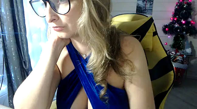 RubiLakros online show from 15, 1, 2025