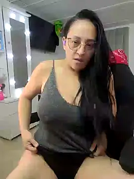 Ameliarizo online show from 19, 3, 2025