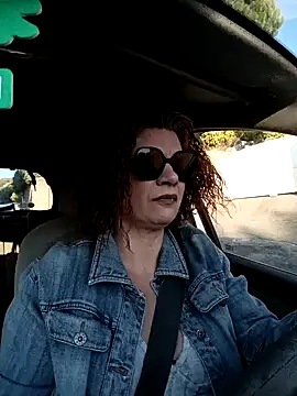 jennylovence online show from 15, 10, 2025