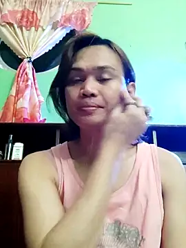 QueenSoreal online show from 28, 10, 2025