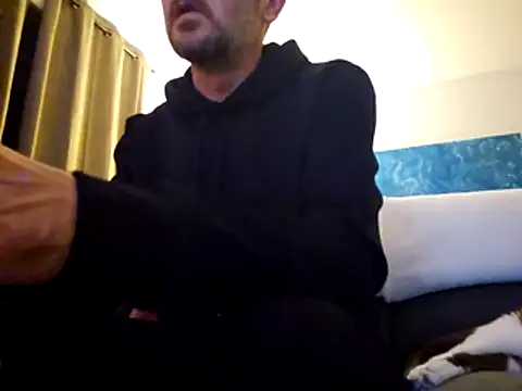 verylargecock online show from 12, 11, 2025