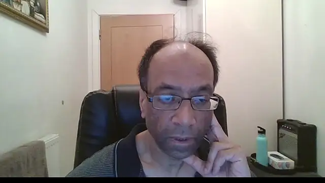 Snapshot of rauncher1 chatting on 1, 2, 2026 rauncher1 online show from 1, 2, 2026