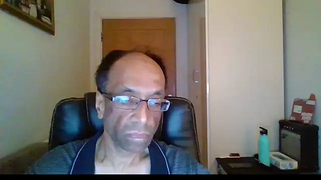 Snapshot of rauncher1 chatting on 7, 2, 2026 rauncher1 online show from 7, 2, 2026