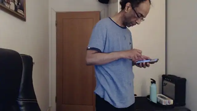 rauncher1 online show from 18, 4, 2026