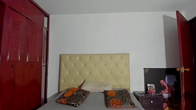 LUISSA  online show from 13, 2, 2025