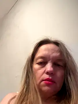 Susanel online show from 15, 12, 2025